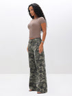 Baggy Cargo Jeans in Camo
