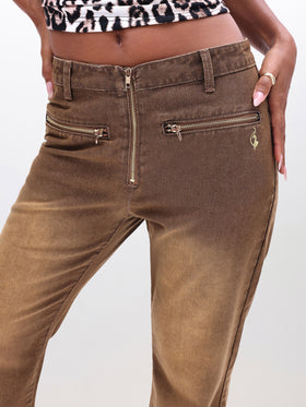Bootcut Flare Jeans With Rhinestones, front zipper and zip pocket detail, close-up detail