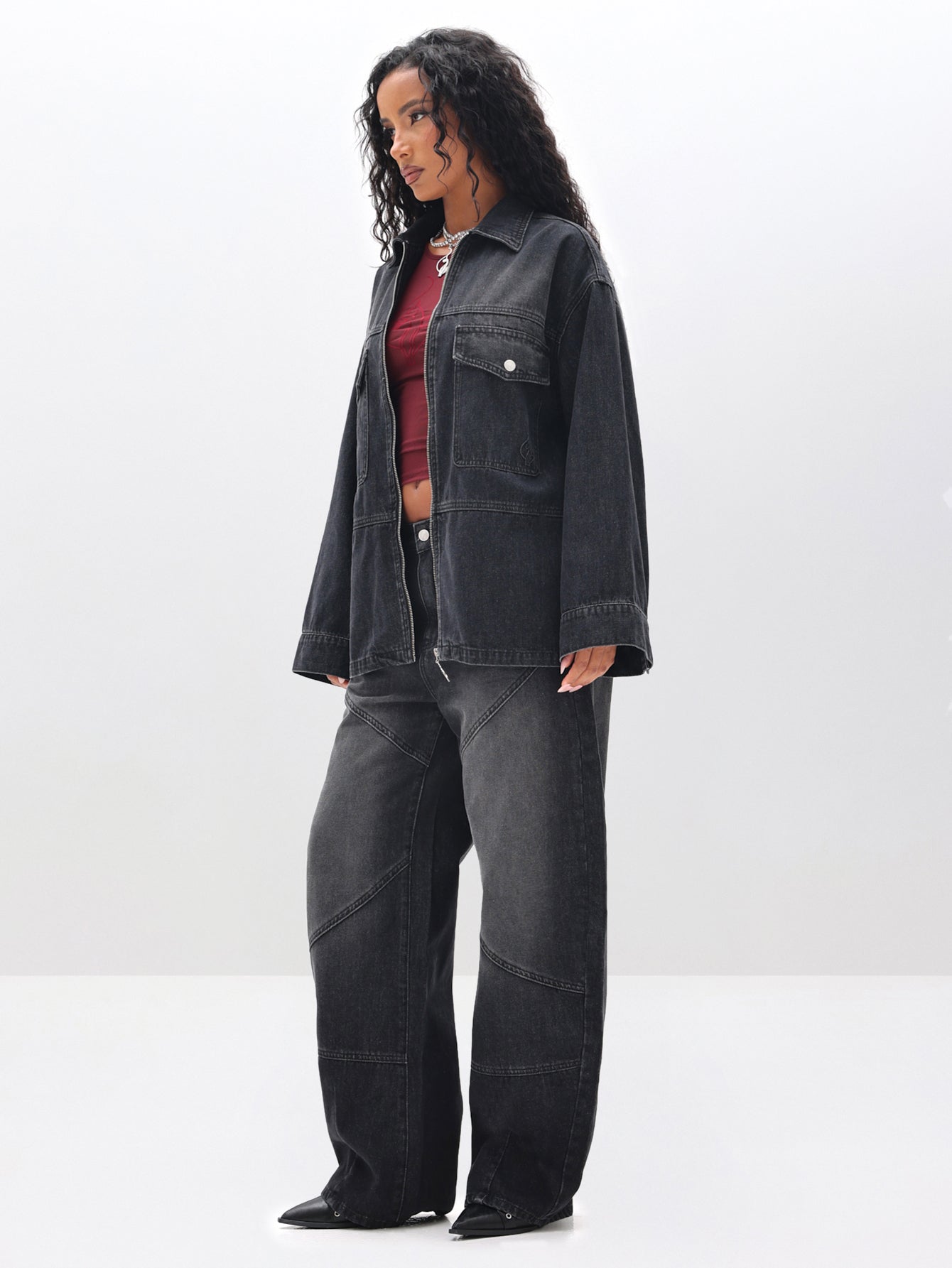 Barrel Jeans with Panelling