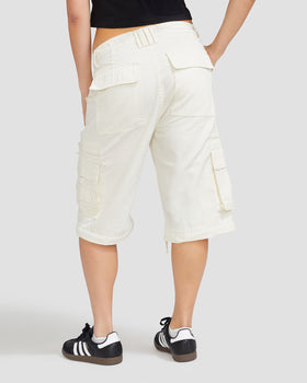 Transformer Boyfriend Pant, rear fit of cream cargo short silhouette, back view