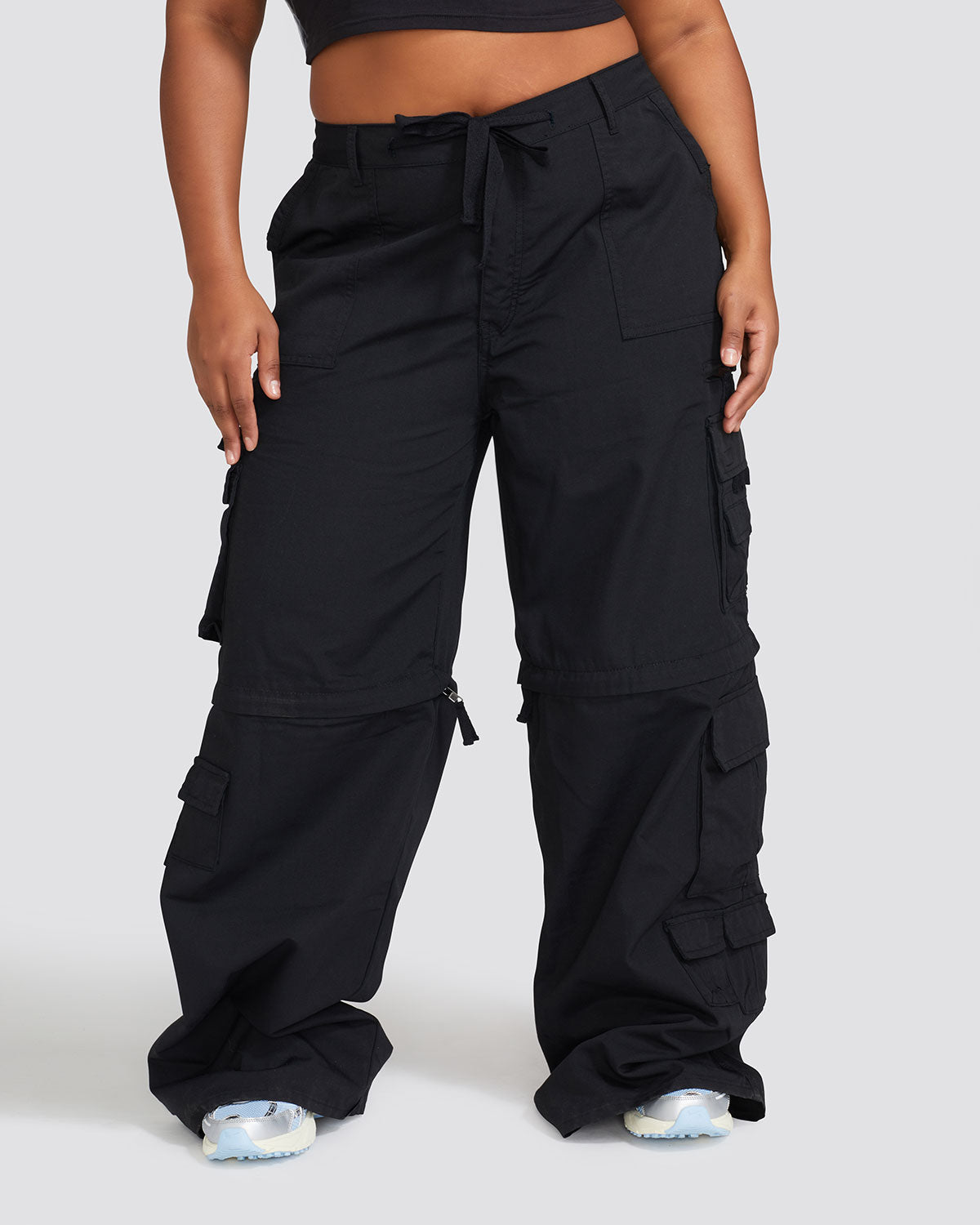 【新品タグ付き】MAHF  CARGO PANTS ブラック Women's Cargo Pant in Black | Oversized Fit – Baby Phat